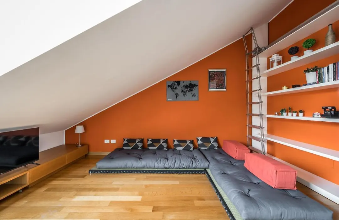 tHE Orange Attic - Navigli Area-1